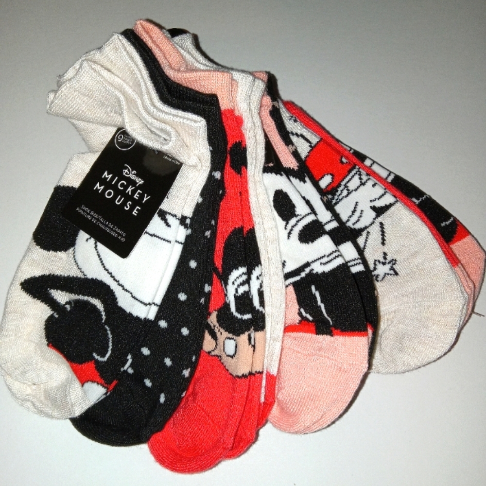 NEW Disney set of 9 pack socks